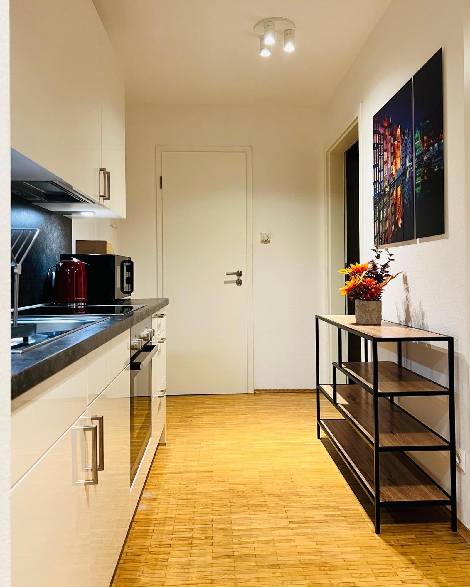 Stylish Apartment Naehe Hbf-Tiefgarage-Lift هانوفر المظهر الخارجي الصورة